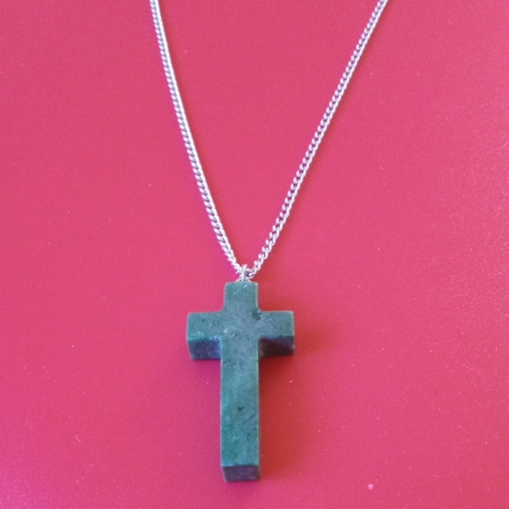 Vintage Green Gemstone Cross Pendant Necklace